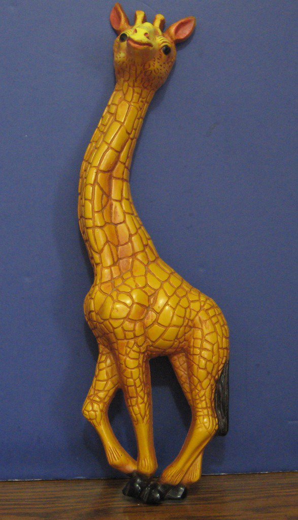 Homco Giraffe Plastic Wall Plaque - 17" Tall - 1977 Vintage