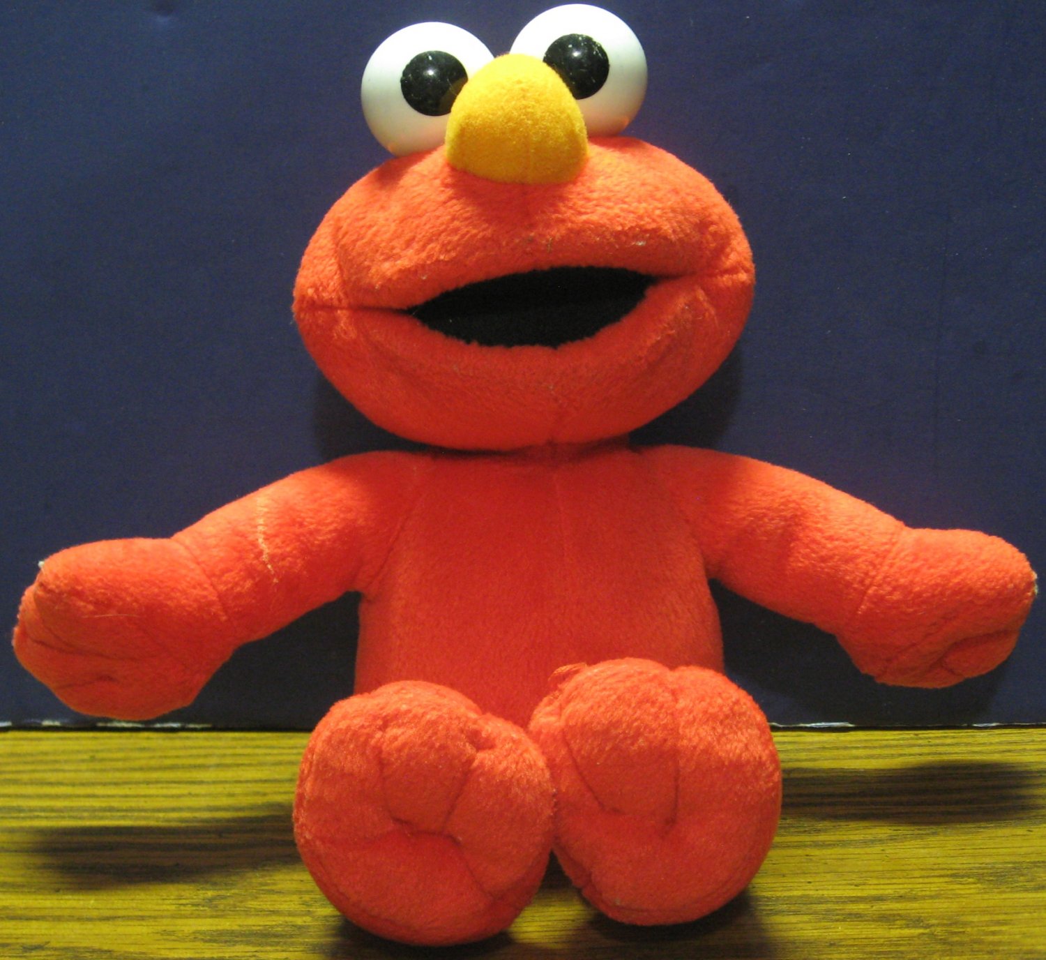 Sesame Street Elmo Plush Monster - 11