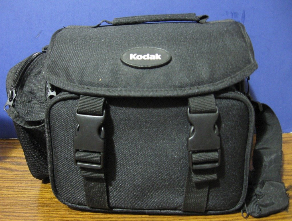 Kodak EasyShare Camera Dock Soft Carrying Case / Shoulder Satchel - Black