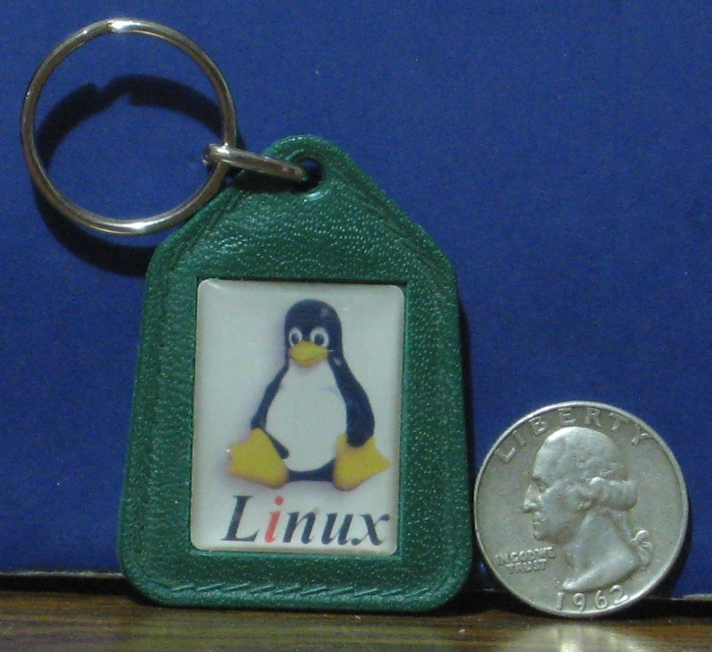 Linux Tux the Penguin Green Keyring Keychain Key Chain / Ring / Fob