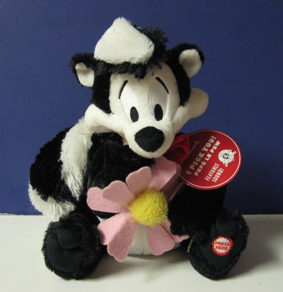 pepe le pew plush toy