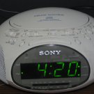 Sony Dream Machine ICF-CD831 CD CD-R CD/RW Player Alarm Clock Radio - White