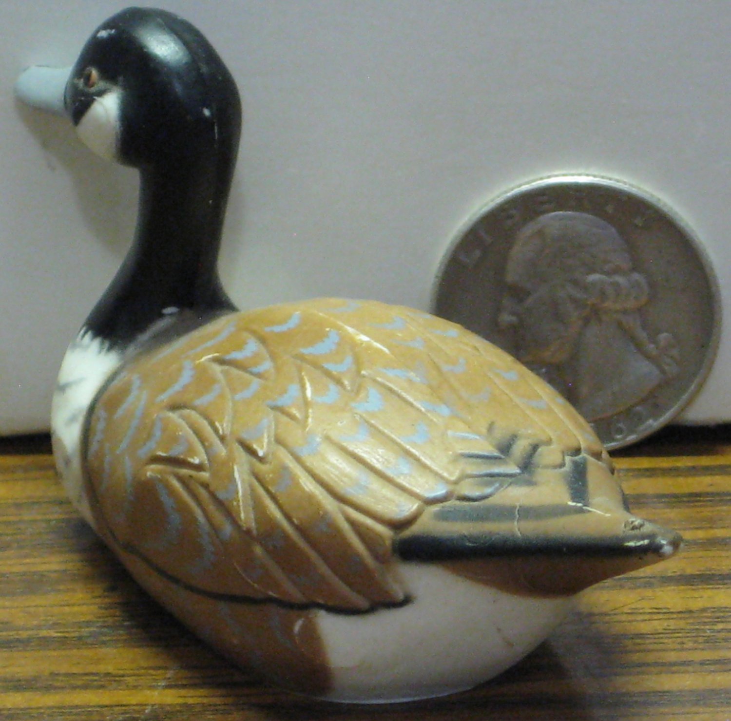 resin goose statue