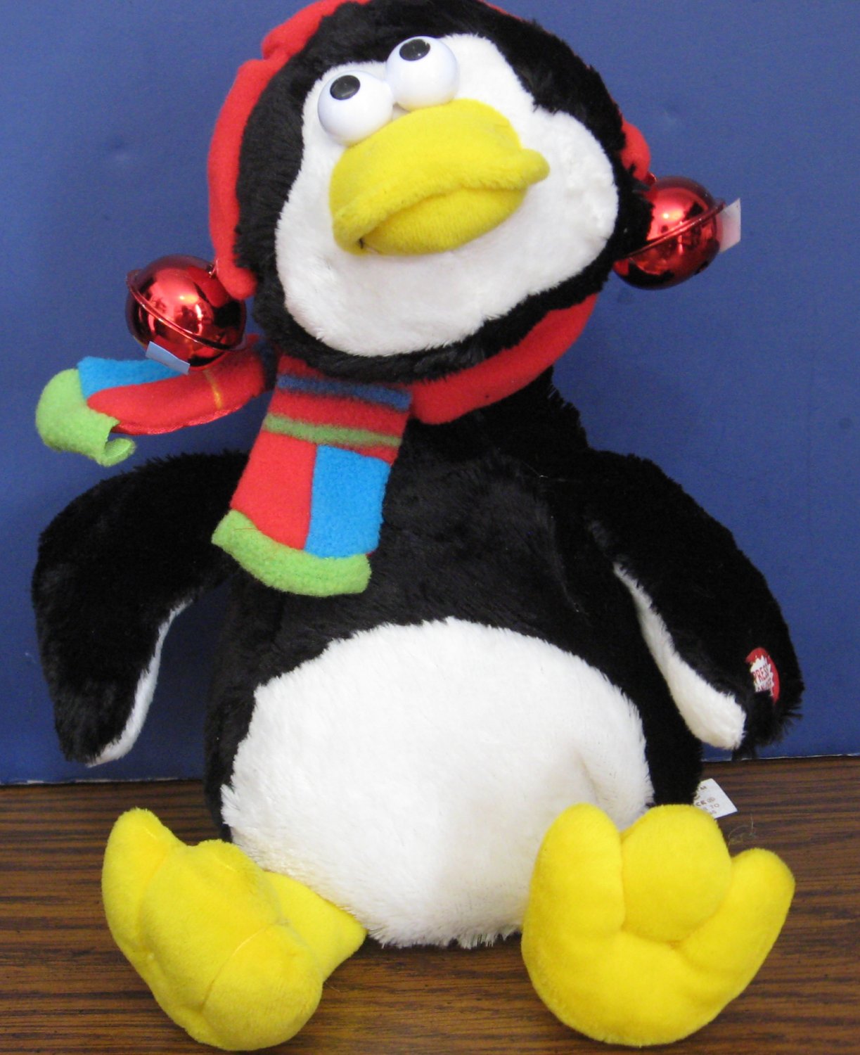 SOLD - Dancing Christmas Penguin Dan Dee Collectors Choice Yakkity Yak ...