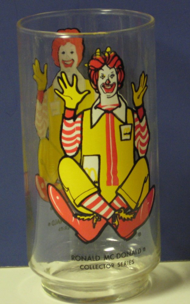 McDonalds Ronald McDonald Collector Series Drinking Glass 6" 1977