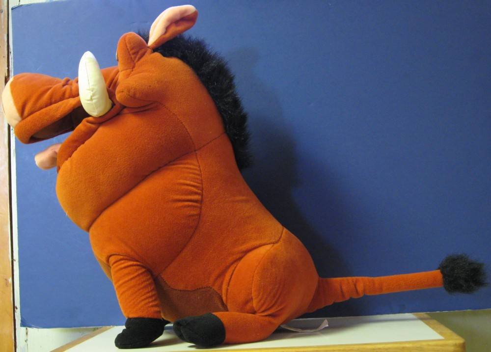 plush pumbaa