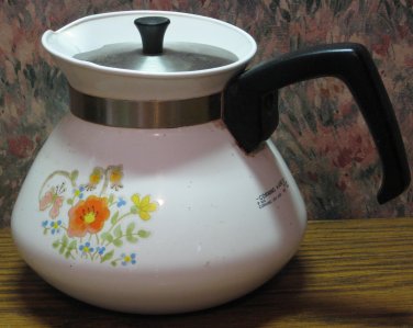 Corning Ware Wildflower Pattern Teapot P-104 6 Cup 1970s / 1980s Vintage - Tea Pot