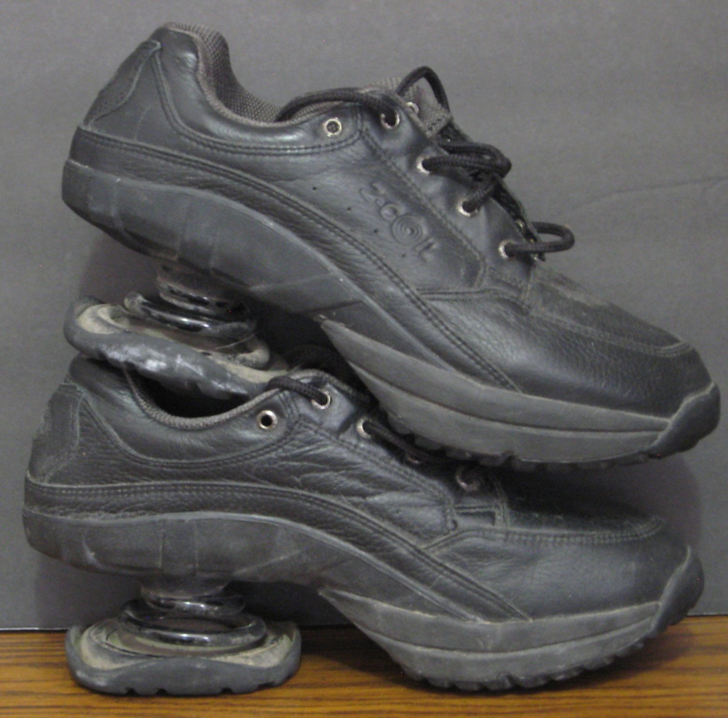 Z-Coil Cloudwalker Pain Relief Shoes Men's Size 9.0 / EURO 42.5 / UK 8. ...