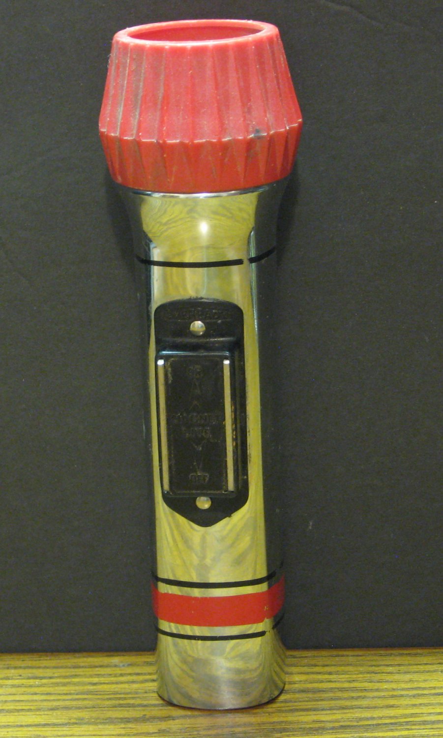 Flashlight - Eveready Magnet Lite Magnetic - Chrome / Red Plastic - 7 1/2" - 1957 Vintage