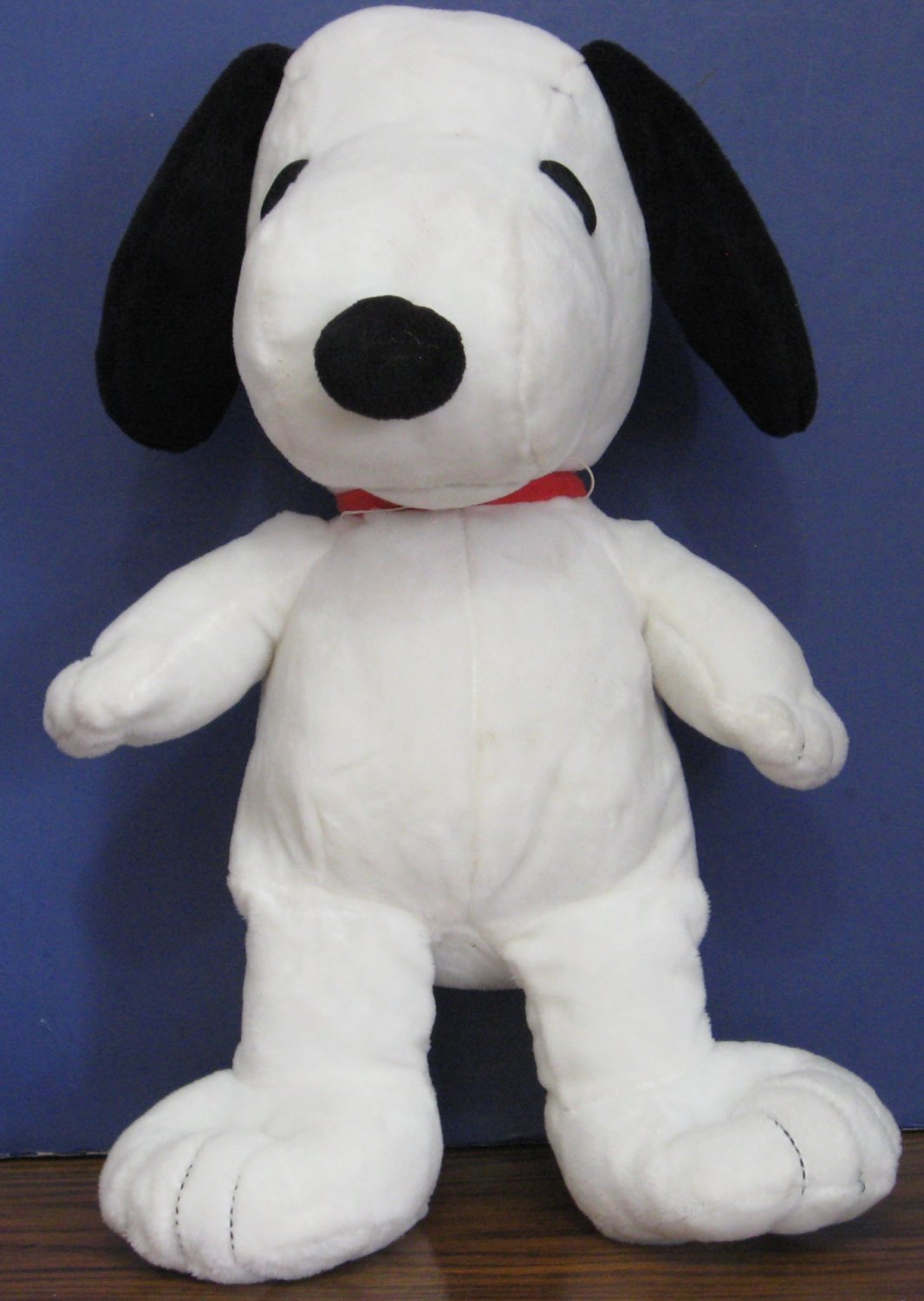 snoopy plush large