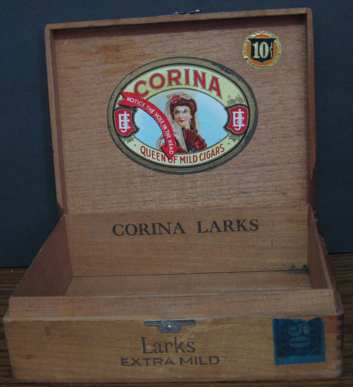 Corina Larks Extra Mild 10 Cent Cigar Box - 50 Cent Tax - 1940s / 1950s ...