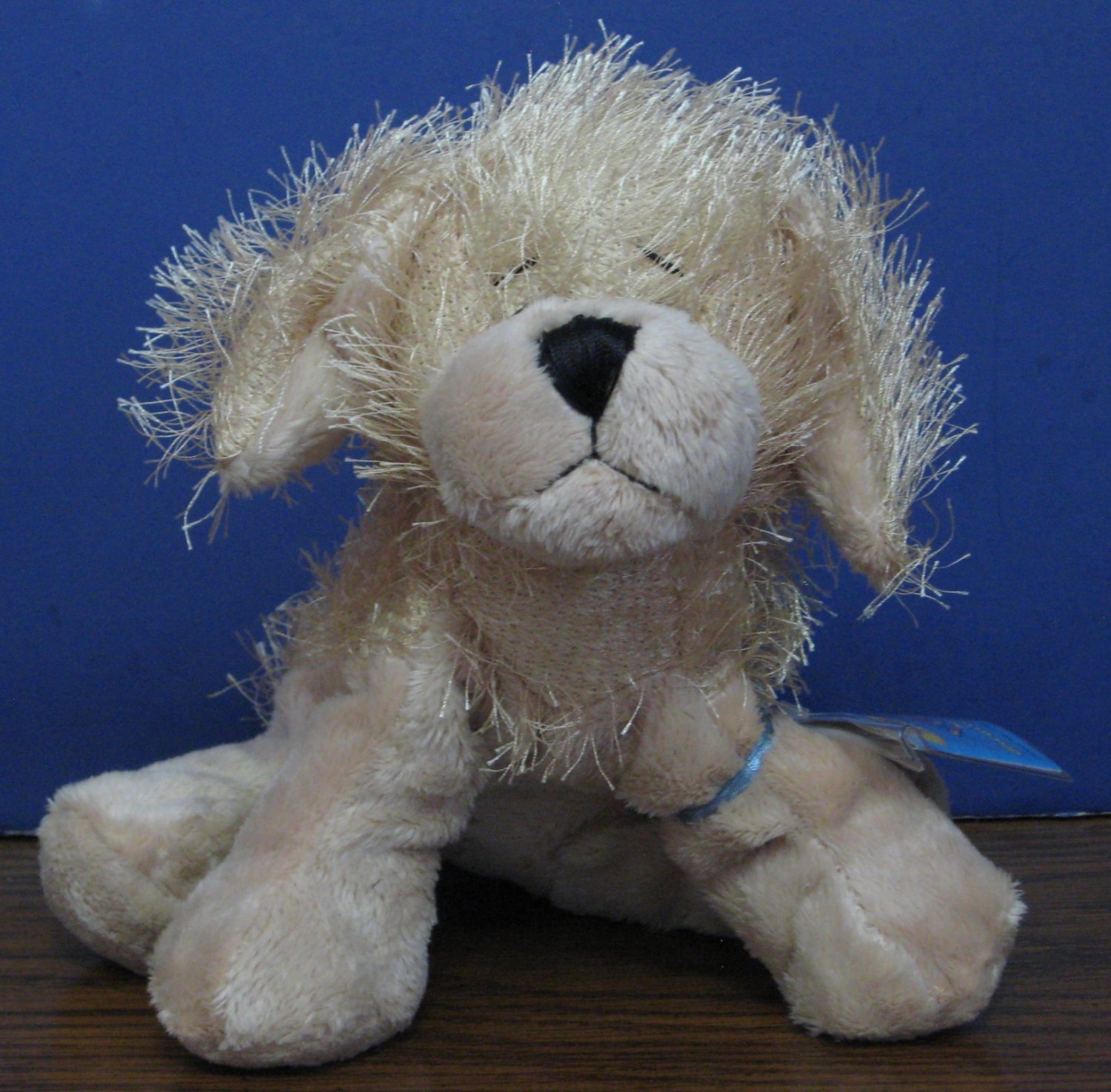 Webkinz Plush Golden Retriever - HM010 - Ganz - New With Tags and Code