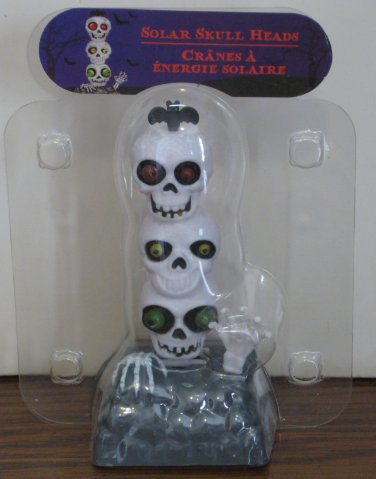 Solar Skull Heads Halloween Dancing Skulls Light Activated Decoration - New Open Box