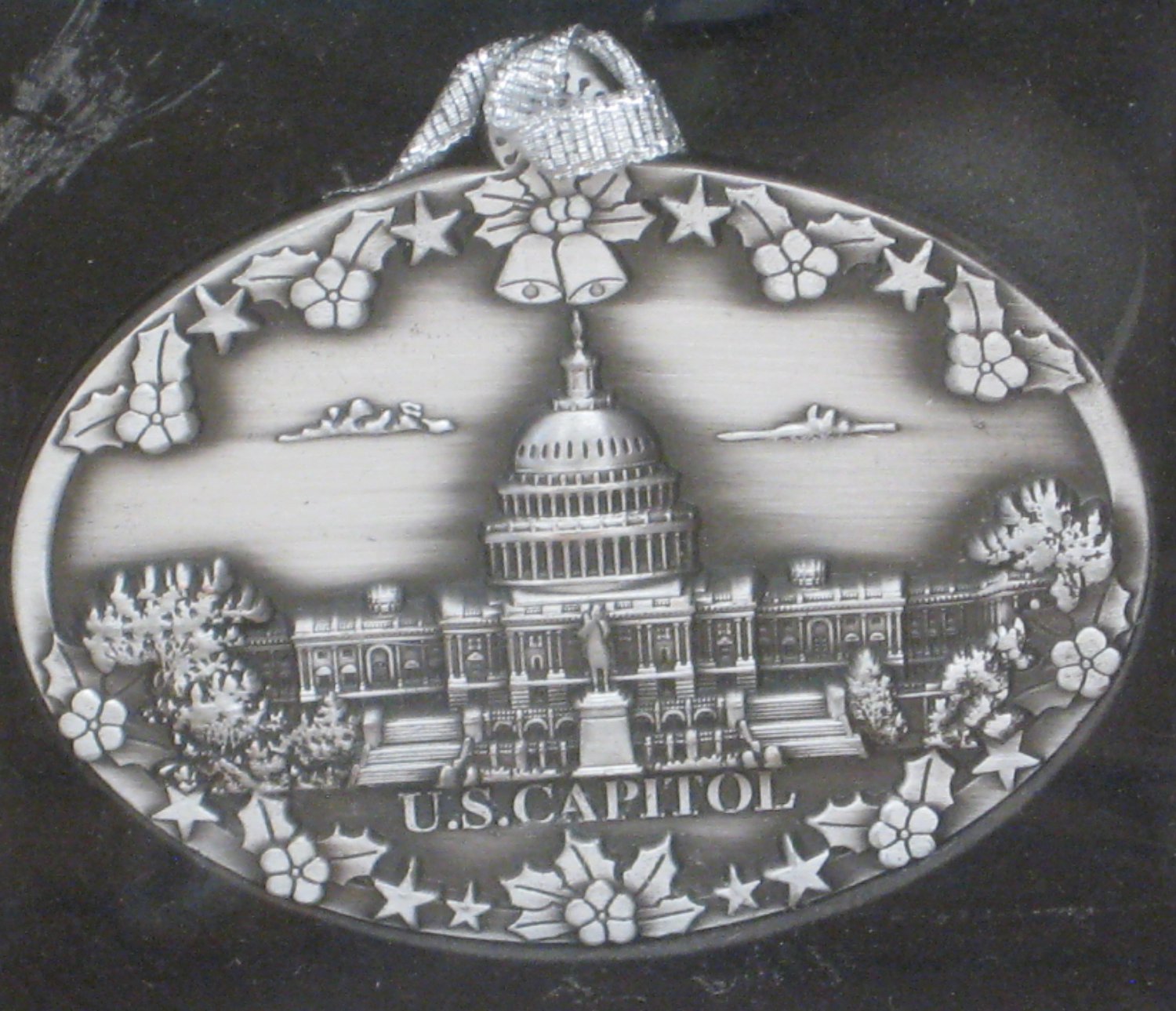 Pewter Christmas Ornament United States Capitol Building 2 1/2" x 1