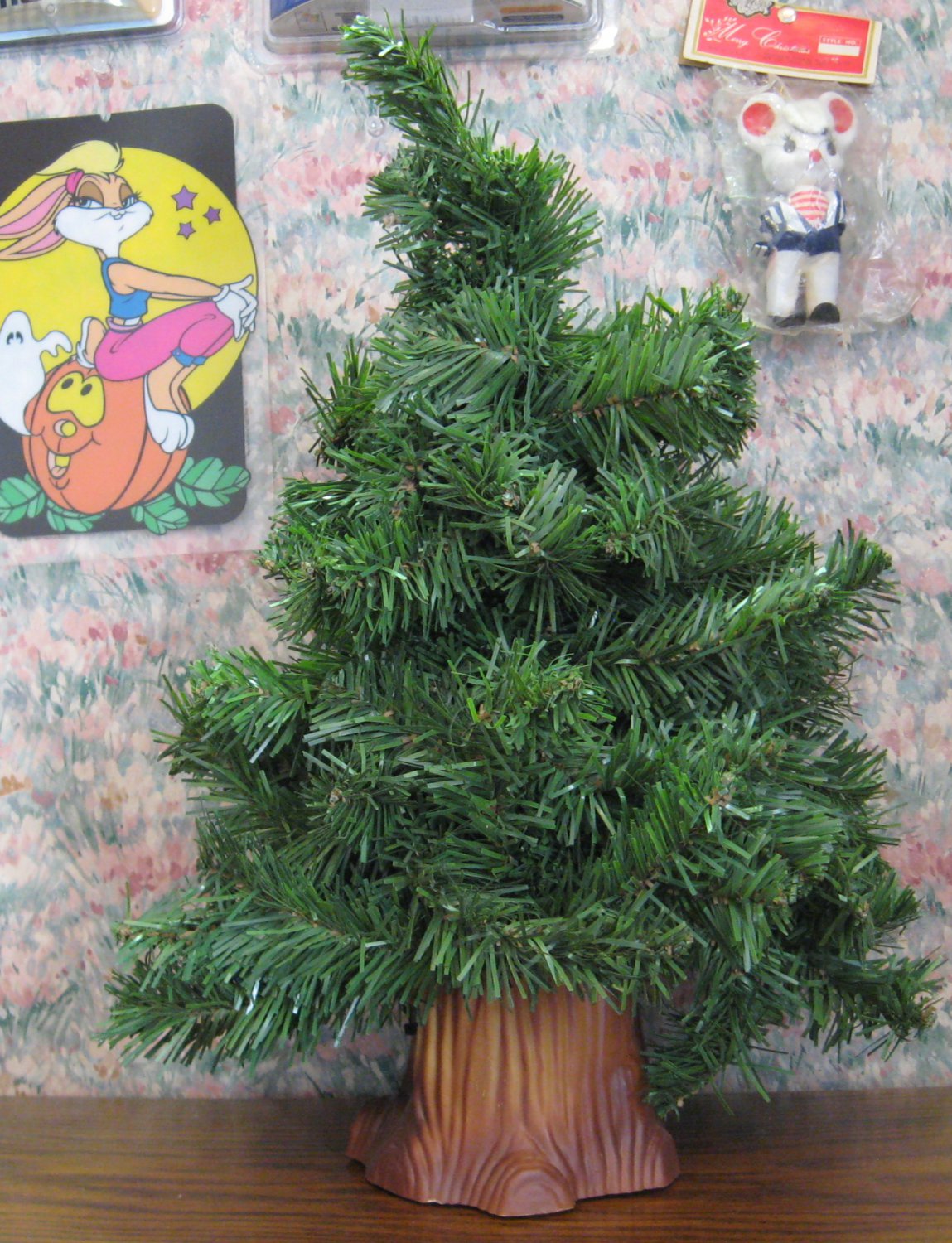 SOLD Gemmy Douglas Fir Animatronic Singing Christmas Tree 1996 Vintage