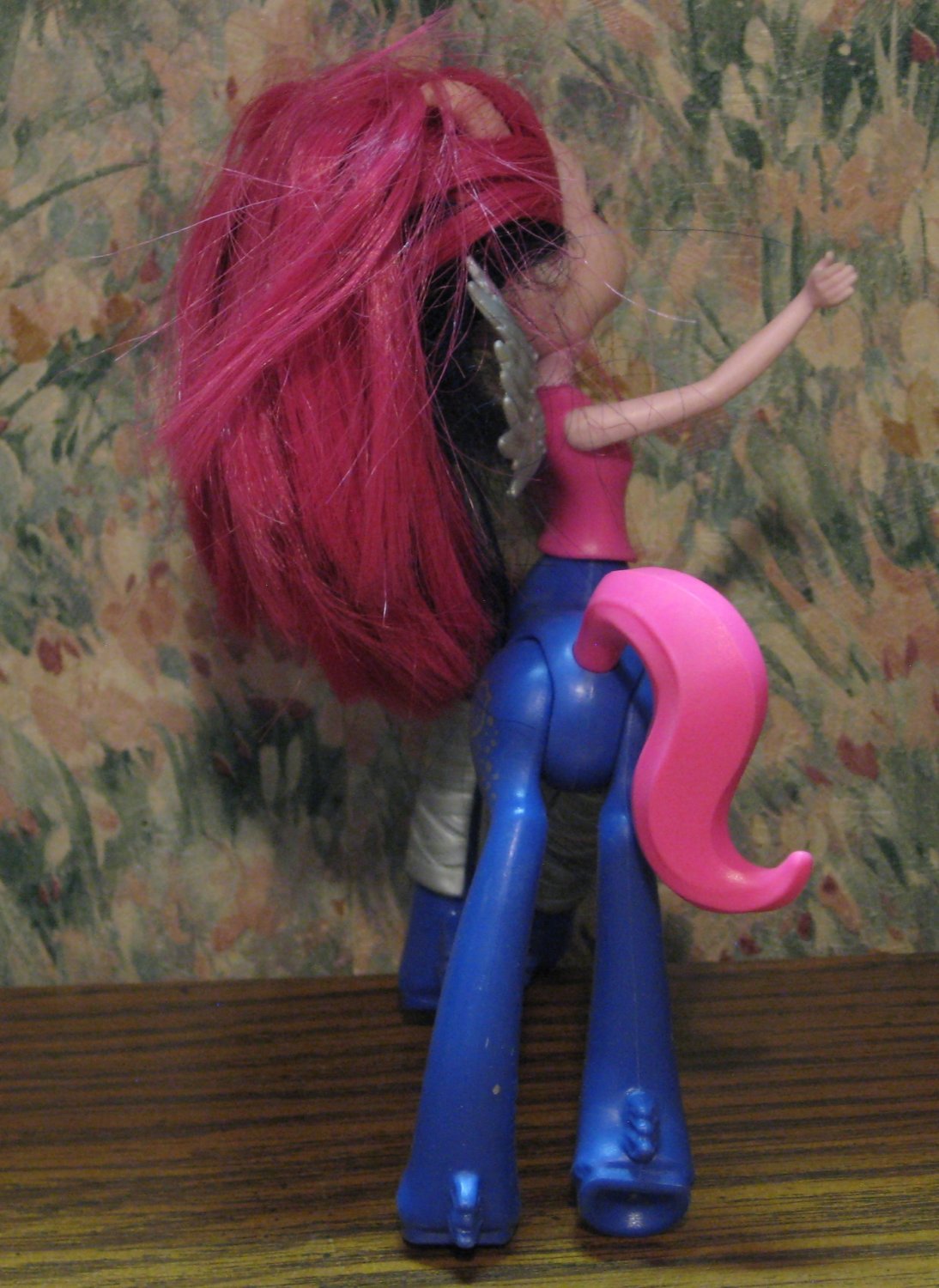 monster high centaur doll