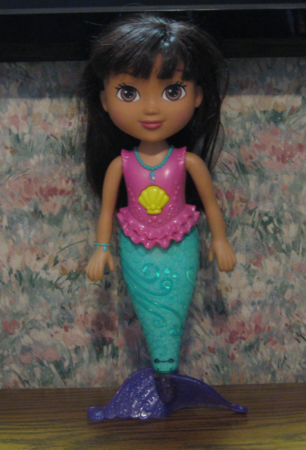 Dora the Explorer Wind Up Spinning Tail Color Changing Mermaid Doll ...