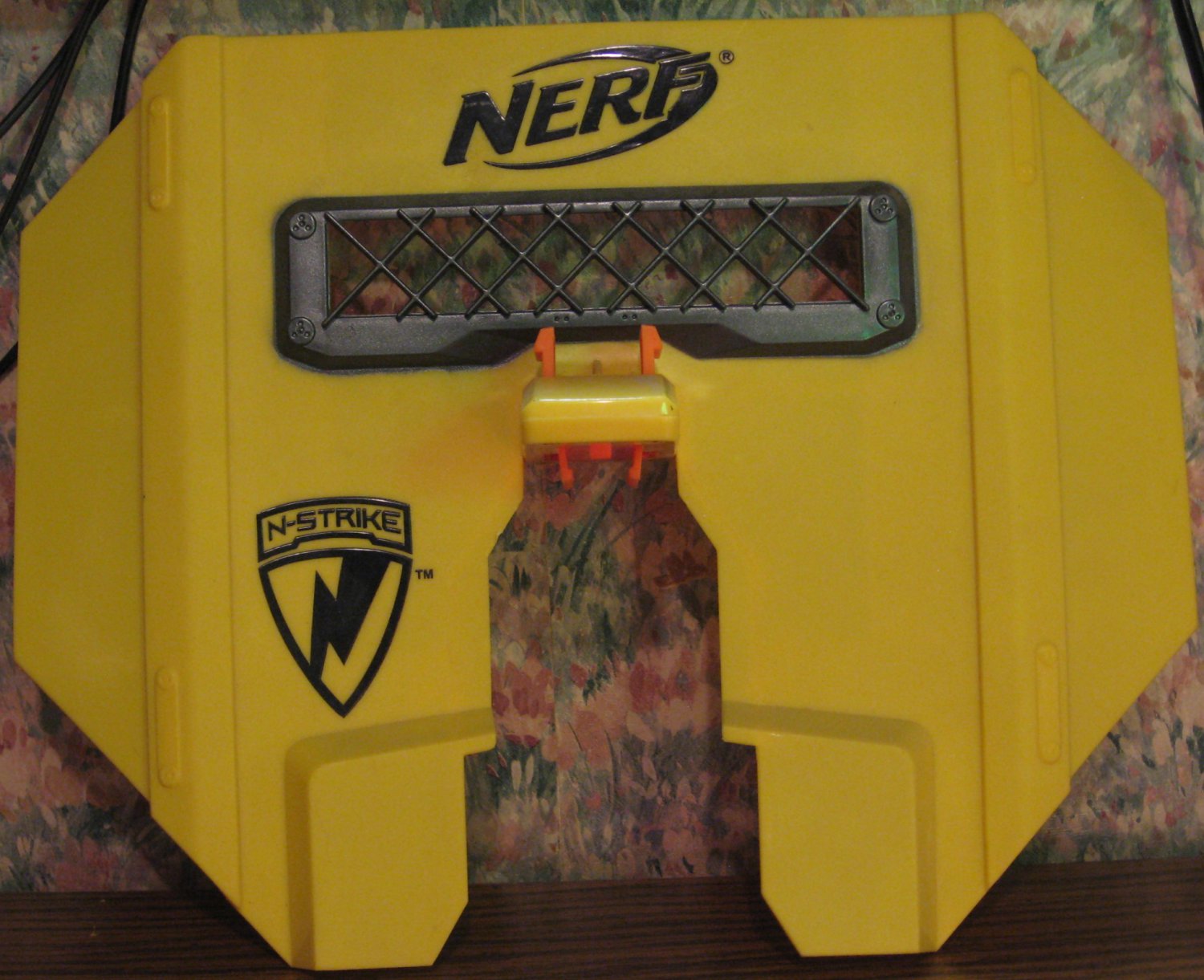 Nerf N-Strike Stampede Tactical Shield - Yellow - 12" X 9.5"