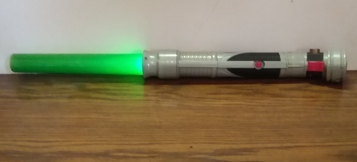 Star Wars Build Your Own Lightsaber Green Telescoping Blade Hasbro 2007