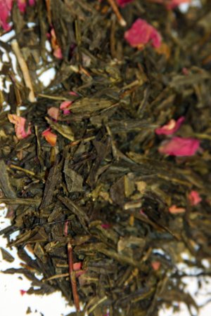 Pomegranate Green Tea    2oz