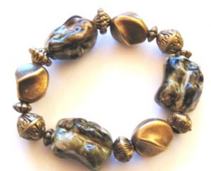 Chunky Trendy Gold Black Bead Stretch Bracelet BR14