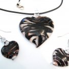 Black White Swirl Murano Glass Heart Necklace Earrings Set NP98 Black White Swirl Murano Glass Heart Necklace Earrings Set NP98