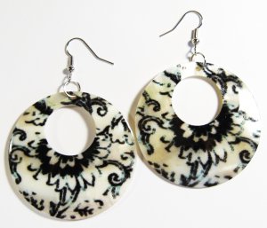 2" Unique Pattern Genuine Shell Dangle Earrings EA133