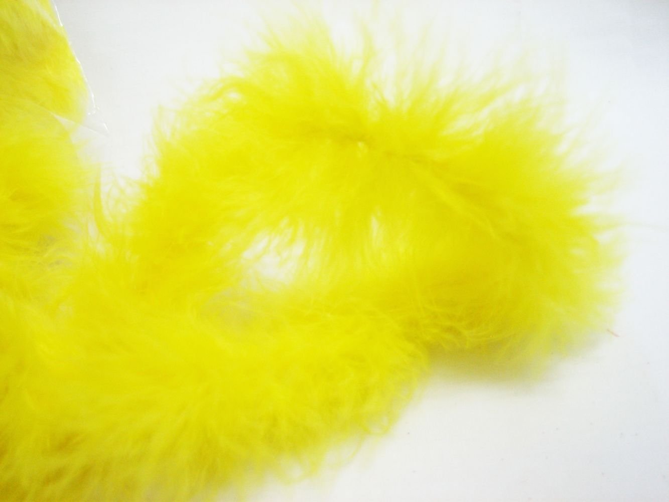 2 yards Yellow Marabou Boa
