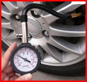 AT11TGG205 High-accuracy Tyre Gauge TR-3205A/Red/White/Black