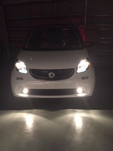 White LED Halo Fog Lamps Driving Lights for 2016-2019 Smart Fortwo