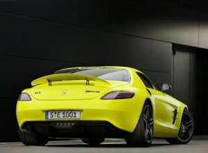 Mercedes-Benz SLS AMG E-Cell Concept Archival Canvas Car Print (Rolled) 16" x 12"