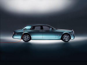 Rolls-Royce Phantom 102EX Experimental Electric Car Poster on 10 mil Archival Satin Paper 20" x 15"