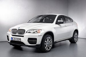 BMW X6 M50d (2012) Car Poster Print on 10 mil Archival Satin Paper 20" x 15"
