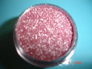 MAC KITSCHMAS PIGMENT- SAMPLE WITH SIFTER