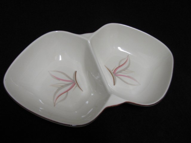 Winfield Passion Flower Oval Divided Bowl Vegetable Serving Vintage Porcelain China USA