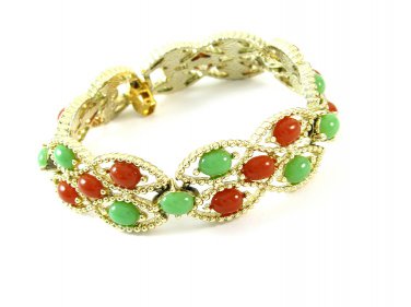 Colorful Vintage Bracelet Sarah Coventry Acapulco Carnelian Jade Gold Beads Retro Mod 60s Jewelry