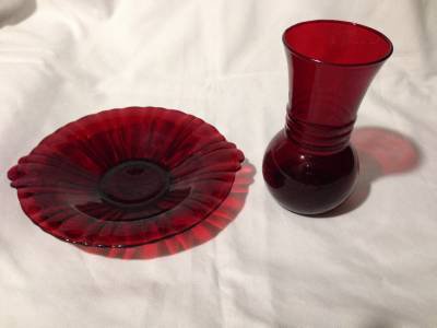 Anchor Hocking Glass Ruby Red Old Cafe Candy Dish & Vase