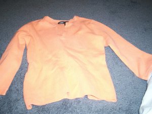 Girls Soft Orange Cream 76% Cotton Sweater size small