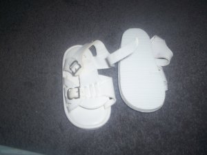 Toddler White Sandles size 6 by Avanti