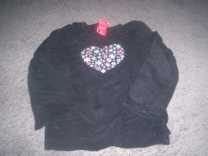 Girl's 3T Long Sleeve Heart Top Black