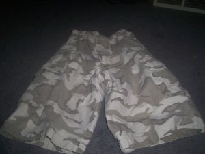 Boy's Faded Glory Cargo Camo Shorts size 14