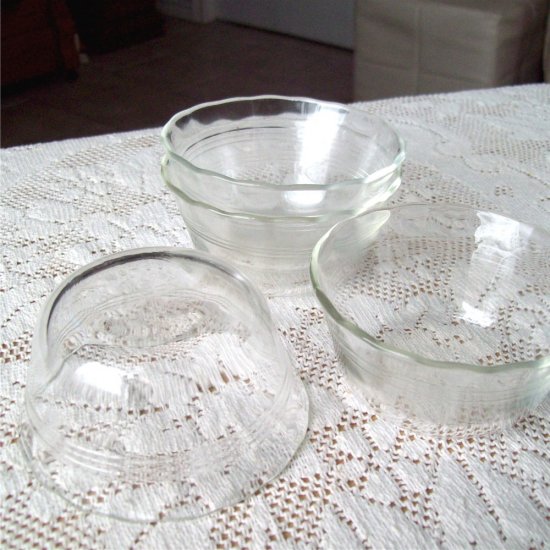 Pyrex 463 vintage 6 oz custard baking cups 4 bowls