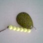 wh5 - chartreuse with black