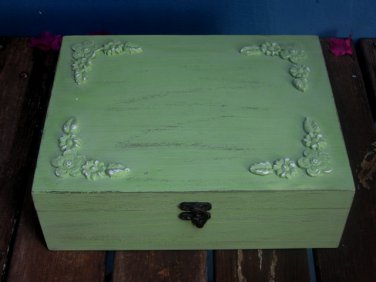 Light Green "Shabby Chic" Wooden Jewelry Box organizer