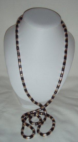 Thin Twist Necklace in Silver/Gold/Pewter