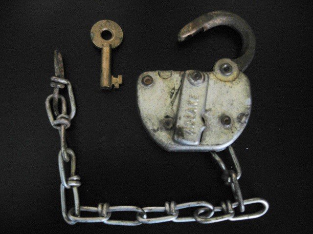 C & 0 Railroad Adlake Steel Switch Lock & Brass Key