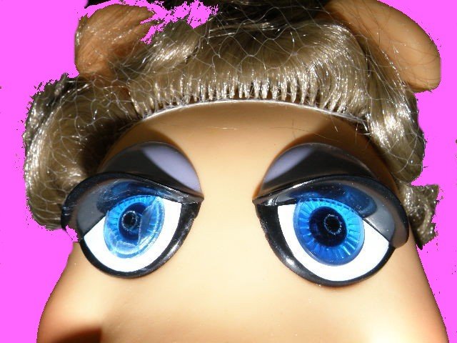 fisher price miss piggy puppet