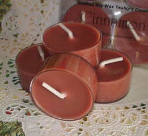 Four Soy Tealight Candles - Cinnamon Holiday Fragrance