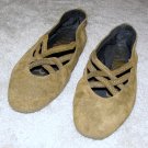 Ladies Olive Suede Sam & Libby Flats size 7M