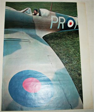 Spitfire Airplane picture